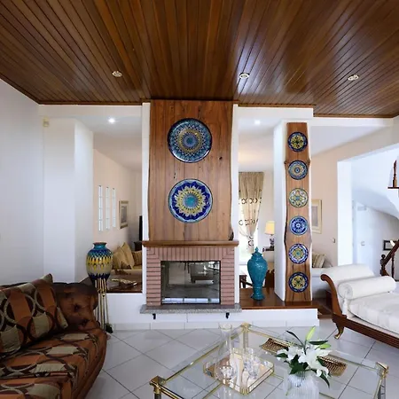 Escape In Melissochori Melissochórion